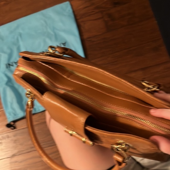 Antonio Melani Brown Leather Gold hardware double handle purse - Picture 10 of 16